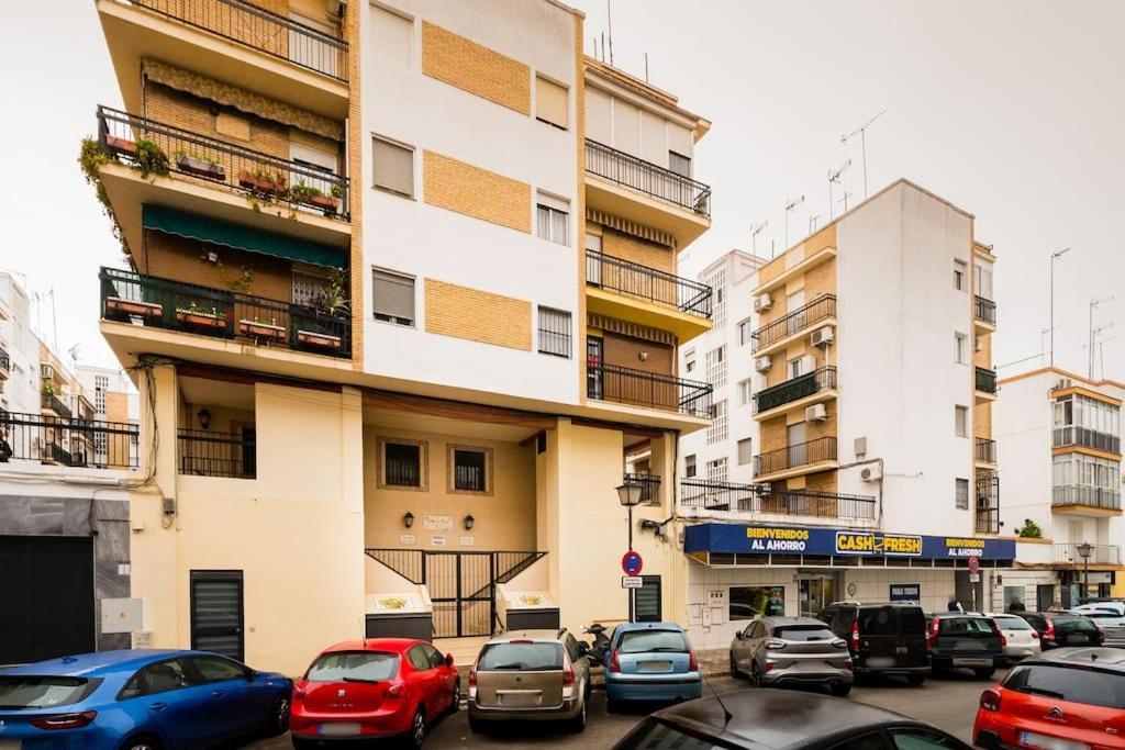 Apto Centrico, 2 Aparcamientos Privados, Bicis Seville Luaran gambar