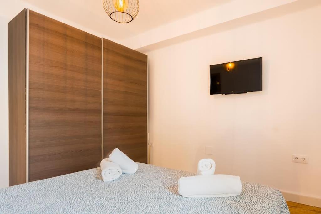 Apto Centrico, 2 Aparcamientos Privados, Bicis Seville Luaran gambar