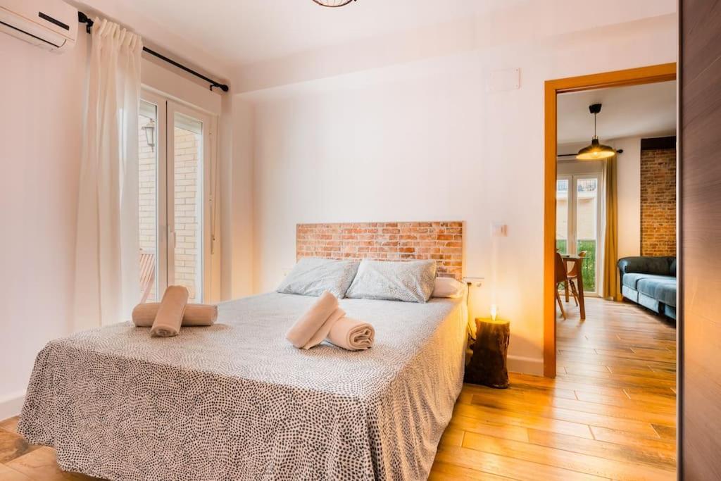Apto Centrico, 2 Aparcamientos Privados, Bicis Seville Luaran gambar