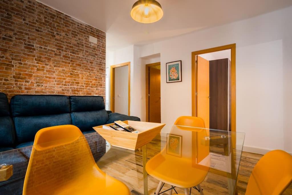Apto Centrico, 2 Aparcamientos Privados, Bicis Seville Luaran gambar